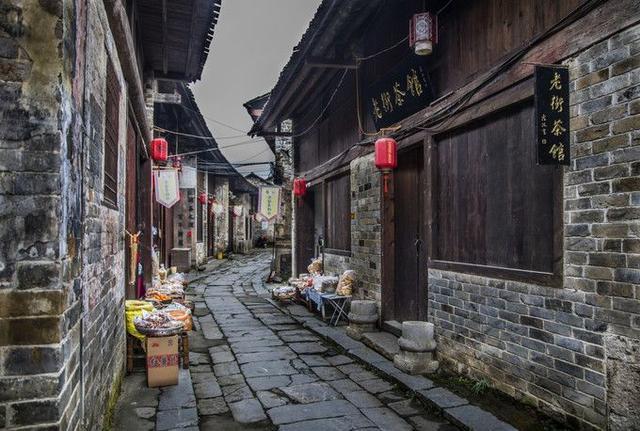 隐藏的间谍